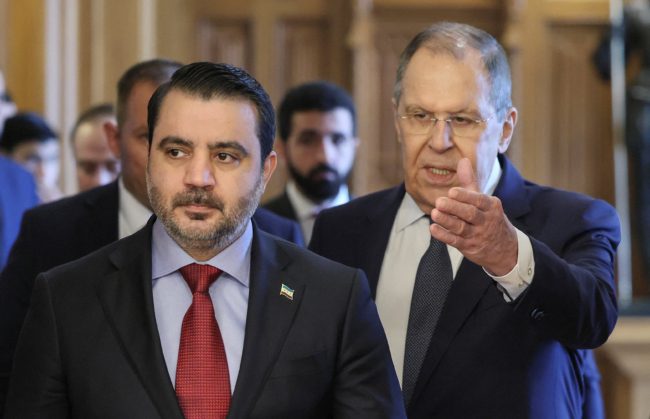 مصير القواعد الروسية ومحاكمة الأسد والجنوب السوري.. كواليس أول زيارة لوزيري الخارجية والدفاع السوريين إلى موسكو بعد سقوط النظام