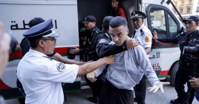 “جيل Z” ينتفض في المغرب.. تفاصيل حراك شبابي أعاد الروح إلى الشارع، هذه مطالبه وهكذا واجهته السلطة