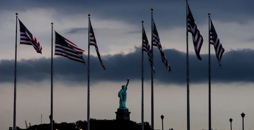 ترامب يغلق بوابة الهند في تشابهار ويصعّد إجراءات عزل إيران واستهداف النظام