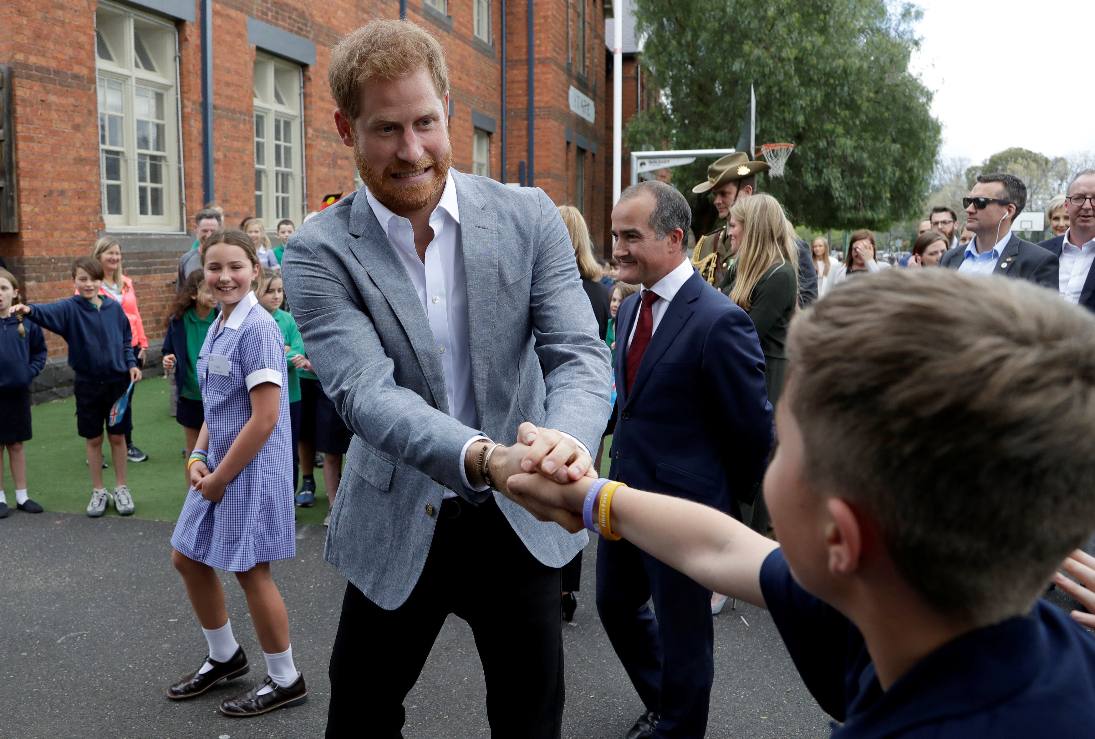 غيرة الأمير هاري