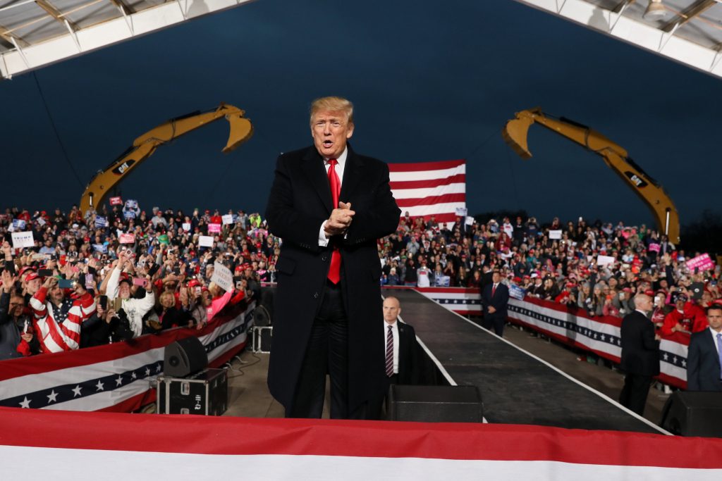 ترمب يهدد السعودية