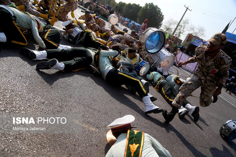 الهجوم على العرض العسكري الإيراني في الأهواز/REUTERS