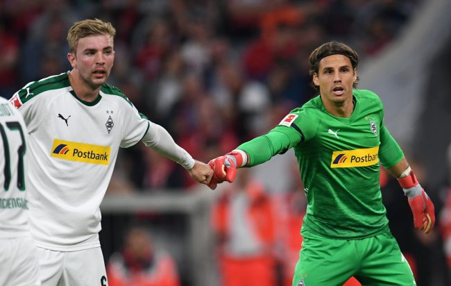 تصدى لـ19 فرصة من أصل 20 أمام بايرن ميونيخ.. الحارس سومر يدخل تاريخ الدوري الألماني