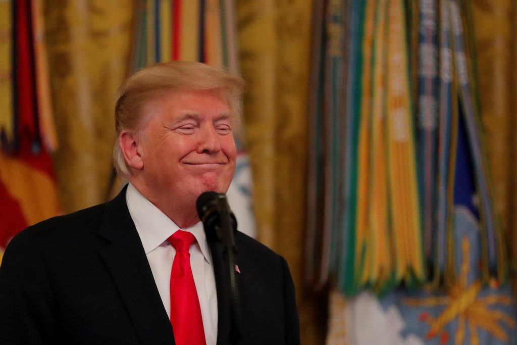 ترمب ينهي المعونات الأميركية للفلسطينيين