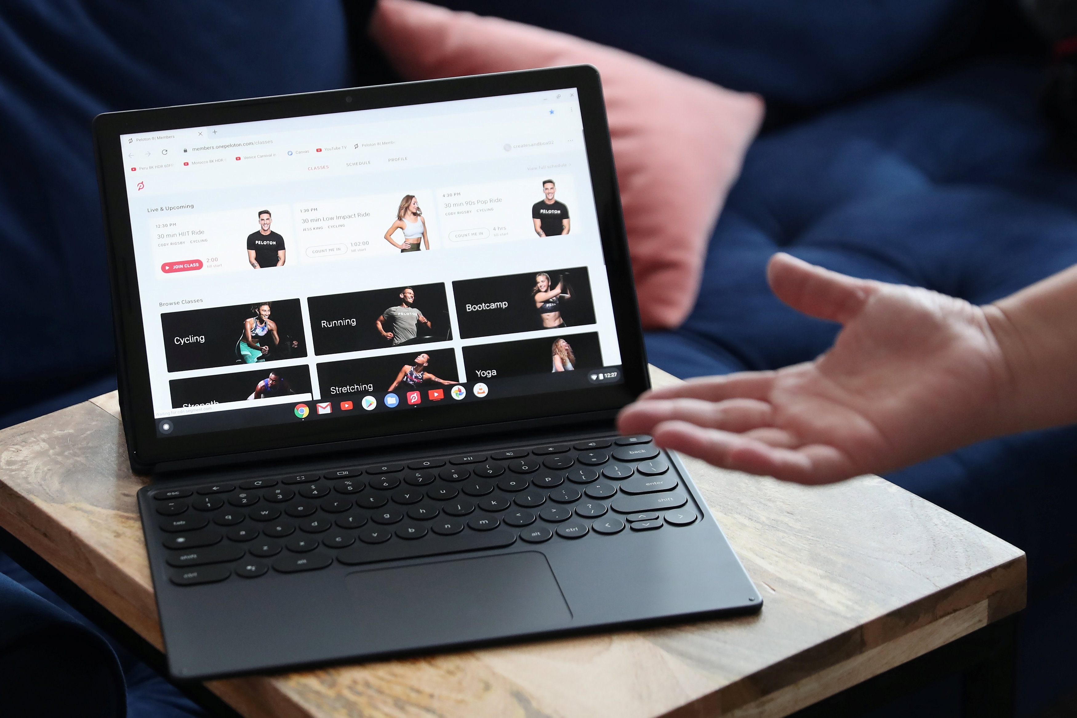 جوجل تخلت في جهازها اللوحي Pixel Slate عن نظامها الشهير للتشغيل أندرويد